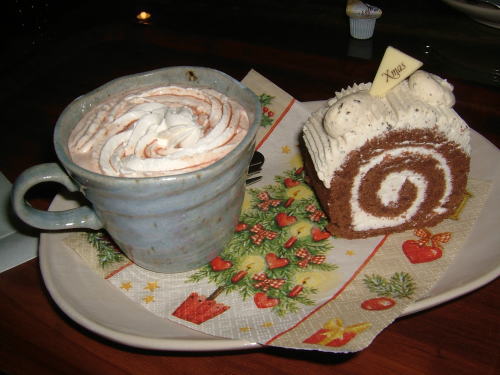 2006.12.長野県軽井沢町　White Christmas in 軽井沢、恵みシャレーのココアとケーキ