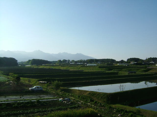 2009.5.長野県富士見町、田んぼ
