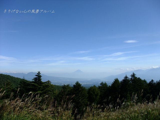 2011.9.山梨県北杜市、富士見平から見た富士山