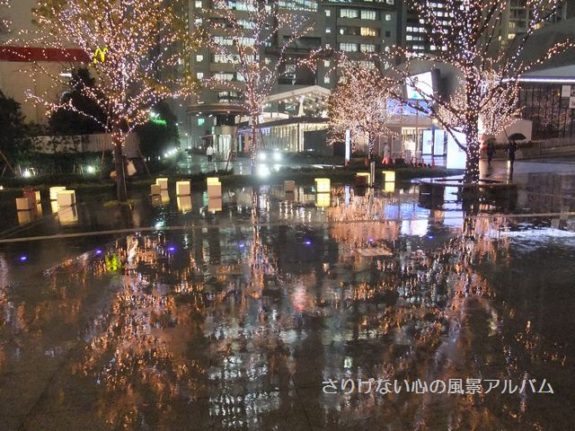 2010.2.東京都港区、雨の赤坂サカス